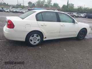 2008 Chevrolet Malibu Classic LT с VIN 1G1ZT58N08F123004, выставлен на аукционе IAAI как лот 42215002 с пробегом 128 865 миль миль и . История ставок и продаж доступна на DreamBid. Изображение 4.