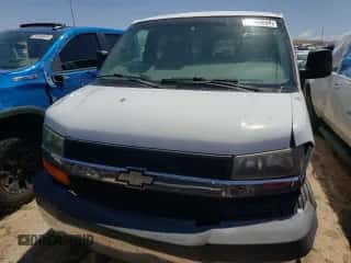 2007 Chevrolet Express Passenger с VIN 1GAHG39U371146850, выставлен на аукционе Copart как лот 60871514 с пробегом 95 533 миль миль и Списание • Salvage title. История ставок и продаж доступна на DreamBid. Изображение 5.