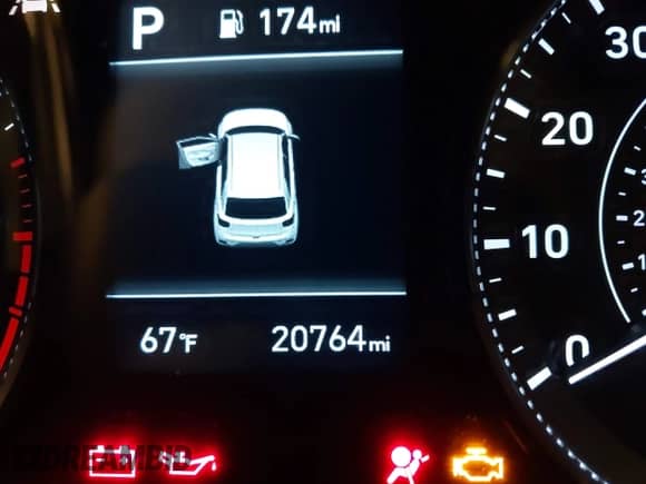 2021 Hyundai Venue Denim with VIN KMHRC8A38MU120323, listed as a IAAI auction lot 42420166 with 20,764 mi miles and . Bid and sale history available at DreamBid. Image 7.