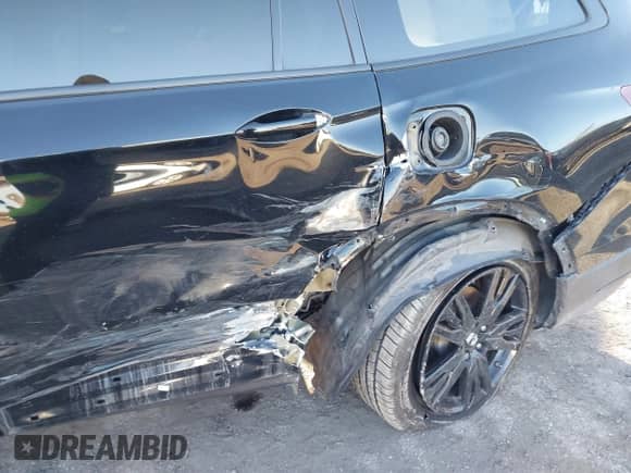 2020 Honda Pilot Black Edition z VIN 5FNYF6H78LB003370, wystawiony jako IAAI lot #41460608 z przebiegiem 87 244 mil mil oraz . Historia ofert i sprzedaży dostępna na DreamBid. Obrazek 6.