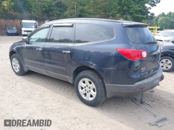 2011 Chevrolet Traverse LS с VIN 1GNKVFED9BJ339482, выставлен на аукционе IAAI как лот 43220952 с пробегом 126 221 миль миль и . История ставок и продаж доступна на DreamBid. Изображение 3.