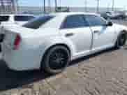 2012 Chrysler 300 Limited с VIN 2C3CCACG3CH138252, выставлен на аукционе IAAI как лот 43144982 с пробегом Не указан миль и . История ставок и продаж доступна на DreamBid. Изображение 4.