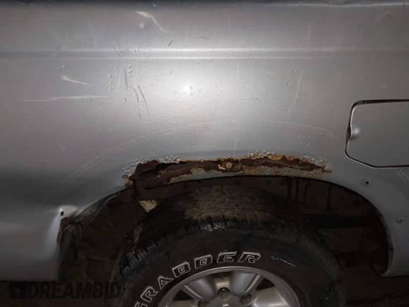2002 Nissan Frontier XE with VIN 1N6DD26S02C354769, listed as a IAAI auction lot 43387343 with 204,843 mi miles and . Bid and sale history available at DreamBid. Image 6.