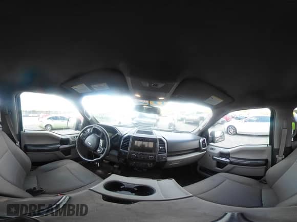 2018 Ford F-150 XL с VIN 1FTEW1CGXJFE55407, выставлен на аукционе IAAI как лот 43218847 с пробегом 234 647 миль миль и . История ставок и продаж доступна на DreamBid. Изображение 19.