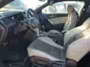 2014 Hyundai Genesis Coupe 2.0T z VIN KMHHT6KD5EU121471, wystawiony jako Copart lot #72702234 z przebiegiem 109 964 mil mil oraz Szkoda całkowita • Salvage title. Historia ofert i sprzedaży dostępna na DreamBid. Obrazek 7.