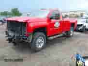 2018 Chevrolet Silverado 2500HD Work Truck z VIN 1GC0KUEG0JZ123978, wystawiony jako IAAI lot #42566894 z przebiegiem 95 533 mil mil oraz . Historia ofert i sprzedaży dostępna na DreamBid. Obrazek 20.