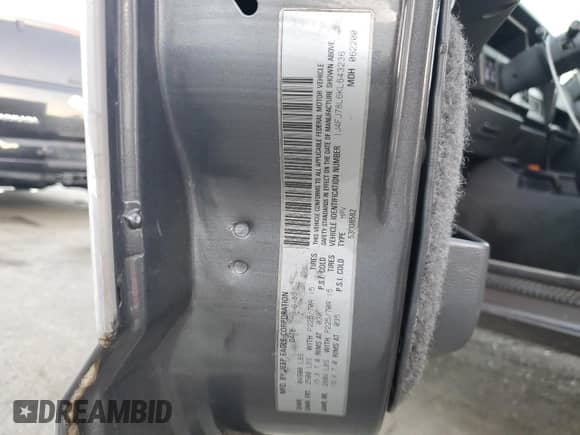 1989 Jeep Grand Cherokee with VIN 1J4FJ78L6KL643236, listed as a Copart auction lot 42989565 with 115,837 mi miles and Salvage title. Bid and sale history available at DreamBid. Image 13.