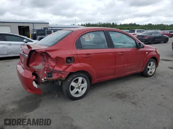 2007 Chevrolet Aveo LT z VIN KL1TG56627B179584, wystawiony jako Copart lot #61057055 z przebiegiem Nie podano mil oraz Szkoda całkowita • Salvage title. Historia ofert i sprzedaży dostępna na DreamBid. Obrazek 3.