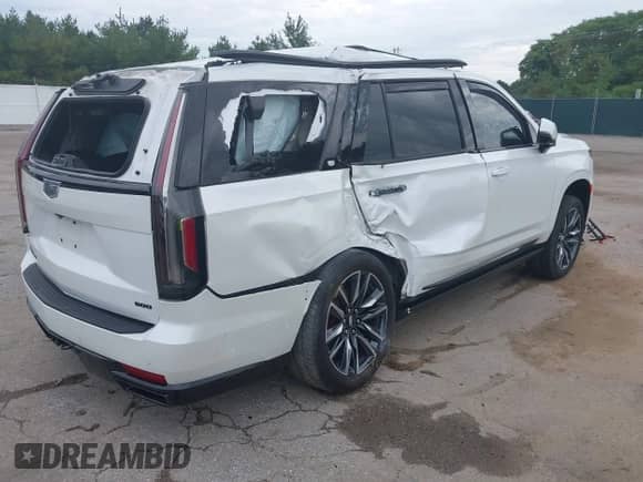 2023 Cadillac Escalade 4WD Sport Platinum with VIN 1GYS4GKL0PR421939, listed as a IAAI auction lot 43269905 with 40,874 mi miles and . Bid and sale history available at DreamBid. Image 4.