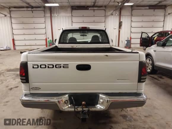 2002 Dodge Dakota SLT with VIN 1B7GL42X32S632375, listed as a IAAI auction lot 39909886 with 181,521 mi miles and . Bid and sale history available at DreamBid. Image 17.