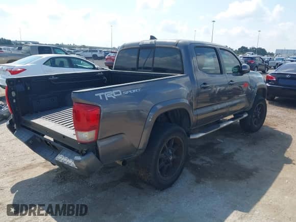 2016 Toyota Tacoma SR5 с VIN 5TFAZ5CN5GX008644, выставлен на аукционе IAAI как лот 40057841 с пробегом 110 120 миль миль и . История ставок и продаж доступна на DreamBid. Изображение 4.