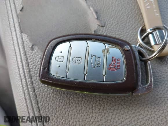 2017 Hyundai Sonata Sport с VIN 5NPE34AF9HH542977, выставлен на аукционе IAAI как лот 43201020 с пробегом 170 469 миль миль и . История ставок и продаж доступна на DreamBid. Изображение 11.