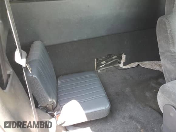 2002 Chevrolet S-10 LS с VIN 1GCCS19W328177540, выставлен на аукционе Copart как лот 65834525 с пробегом 216 167 миль миль и Чистый • Clean title. История ставок и продаж доступна на DreamBid. Изображение 10.