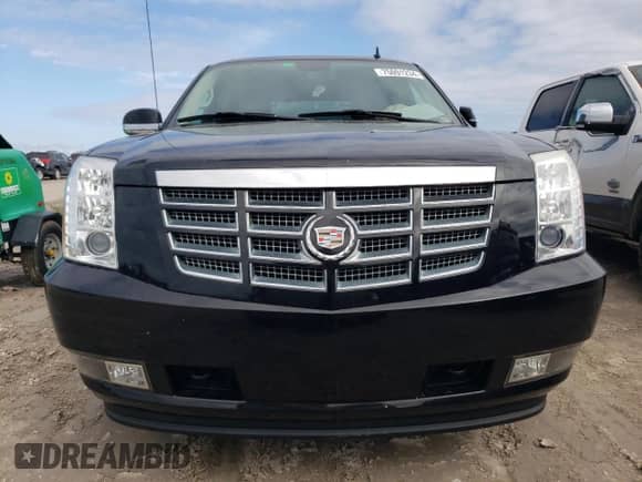 2010 Cadillac Escalade EXT Luxury with VIN 3GYVKMEF8AG208560, listed as a Copart auction lot 75091234 with 56,011 mi miles and Salvage title. Bid and sale history available at DreamBid. Image 5.