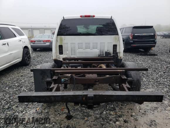 2009 Chevrolet Silverado 1500 LT z VIN 2GCEK23CX91139720, wystawiony jako Copart lot #55107335 z przebiegiem 219 215 mil mil oraz Czysty tytuł • Clean title. Historia ofert i sprzedaży dostępna na DreamBid. Obrazek 6.