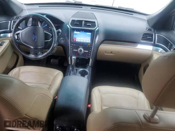 2017 Ford Explorer Limited z VIN 1FM5K7F84HGA26198, wystawiony jako Copart lot #59680335 z przebiegiem 109 336 mil mil oraz Szkoda całkowita • Salvage title. Historia ofert i sprzedaży dostępna na DreamBid. Obrazek 8.