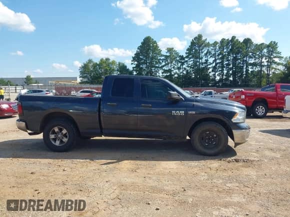 2016 Ram 1500 Express with VIN 1C6RR6FT3GS118843, listed as a IAAI auction lot 43151711 with 267,592 mi miles and . Bid and sale history available at DreamBid. Image 13.