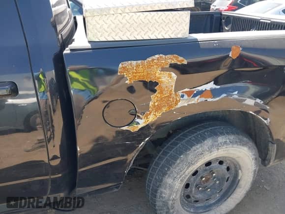 2011 Ram 1500 SLT z VIN 1D7RB1CT1BS614792, wystawiony jako IAAI lot #42022560 z przebiegiem 215 003 mil mil oraz . Historia ofert i sprzedaży dostępna na DreamBid. Obrazek 6.