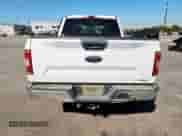 2018 Ford F-150 XLT z VIN 1FTEW1EG2JKE46897, wystawiony jako Copart lot #82422275 z przebiegiem 154 615 mil mil oraz Szkoda całkowita • Salvage title. Historia ofert i sprzedaży dostępna na DreamBid. Obrazek 6.