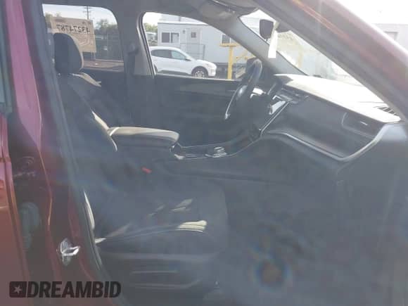 2023 Jeep Grand Cherokee Altitude with VIN 1C4RJKAG6P8821868, listed as a IAAI auction lot 43274787 with 5,962 mi miles and . Bid and sale history available at DreamBid. Image 5.