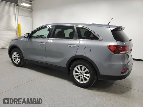 2020 Kia Sorento LX with VIN 5XYPG4A39LG624095, listed as a Copart auction lot 86153585 with 148,294 mi miles and Clean title. Bid and sale history available at DreamBid. Image 2.
