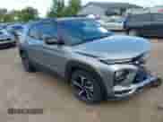 2023 Chevrolet TrailBlazer RS с VIN KL79MTSL3PB129950, выставлен на аукционе IAAI как лот 42841410 с пробегом 23 704 миль миль и . История ставок и продаж доступна на DreamBid. Изображение 1.