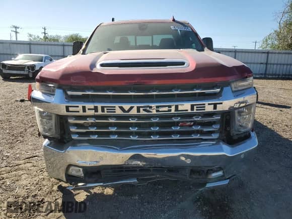 2022 Chevrolet Silverado 2500HD LTZ z VIN 1GC4YPEY2NF260079, wystawiony jako Copart lot #49310065 z przebiegiem 31 949 mil mil oraz Szkoda całkowita • Salvage title. Historia ofert i sprzedaży dostępna na DreamBid. Obrazek 5.