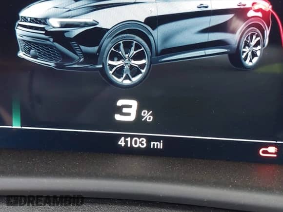 2024 Dodge Hornet R/T z VIN ZACPDFCW3R3A33871, wystawiony jako IAAI lot #41698700 z przebiegiem 4 103 mil mil oraz . Historia ofert i sprzedaży dostępna na DreamBid. Obrazek 16.