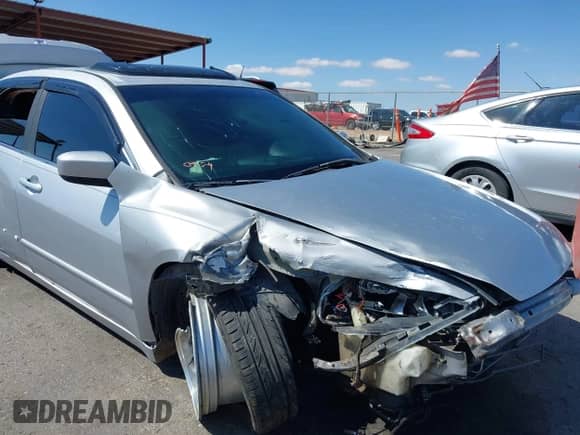 2003 Honda Accord EX with VIN 1HGCM66503A022197, listed as a IAAI auction lot 43293044 with 222,630 mi miles and . Bid and sale history available at DreamBid. Image 6.