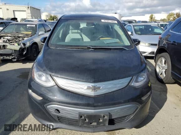 2017 Chevrolet Bolt EV LT z VIN 1G1FW6S04H4185580, wystawiony jako Copart lot #42351483 z przebiegiem 93 683 mil mil oraz . Historia ofert i sprzedaży dostępna na DreamBid. Obrazek 5.