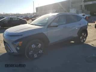 2024 Hyundai Kona SEL с VIN KM8HB3AB3RU064825, выставлен на аукционе Copart как лот 83736344 с пробегом 20 419 миль миль и Списание • Salvage title. История ставок и продаж доступна на DreamBid. Изображение 1.