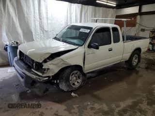 1998 Toyota Tacoma z VIN 4TAWM72N5WZ007963, wystawiony jako Copart lot #64556075 z przebiegiem 384 377 mil mil oraz Szkoda całkowita • Salvage title. Historia ofert i sprzedaży dostępna na DreamBid. Obrazek 1.