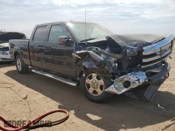 2014 Ford F-150 XL с VIN 1FTFW1CF0EKF29281, выставлен на аукционе Copart как лот 67782535 с пробегом 152 223 миль миль и Списание • Salvage title. История ставок и продаж доступна на DreamBid. Изображение 4.