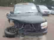 2002 GMC Sierra 1500 Denali z VIN 2GTFK69UX21339224, wystawiony jako IAAI lot #43264760 z przebiegiem 240 363 mil mil oraz . Historia ofert i sprzedaży dostępna na DreamBid. Obrazek 13.