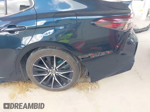 2021 Toyota Camry SE Nightshade z VIN 4T1G11AK4MU467112, wystawiony jako IAAI lot #42605053 z przebiegiem 62 058 mil mil oraz . Historia ofert i sprzedaży dostępna na DreamBid. Obrazek 21.