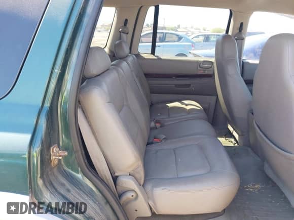 2002 Dodge Durango with VIN 1B4HS58Z52F160112, listed as a IAAI auction lot 41828209 with 145,081 mi miles and . Bid and sale history available at DreamBid. Image 8.