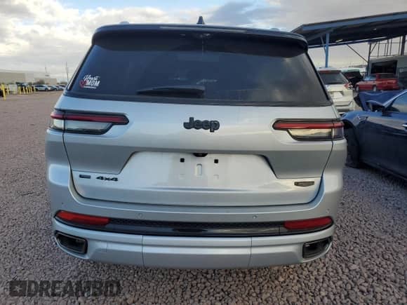 2023 Jeep Grand Cherokee Summit Reserve with VIN 1C4RJKET4P8742190, listed as a Copart auction lot 89284475 with 13,312 mi miles and Salvage title. Bid and sale history available at DreamBid. Image 6.