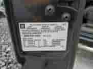 2003 Chevrolet Silverado 2500HD LT с VIN 1GCHK29153E269638, выставлен на аукционе Copart как лот 81191135 с пробегом 270 702 миль миль и Списание • Salvage title. История ставок и продаж доступна на DreamBid. Изображение 12.