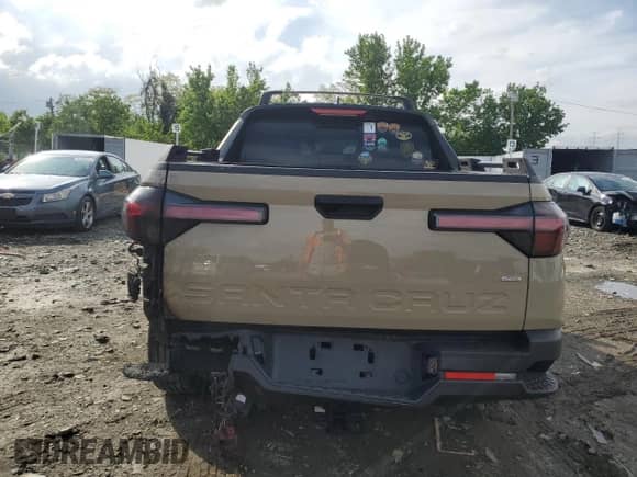 2023 Hyundai Santa Cruz SEL с VIN 5NTJCDAE1PH064057, выставлен на аукционе Copart как лот 55208965 с пробегом 22 988 миль миль и Списание • Salvage title. История ставок и продаж доступна на DreamBid. Изображение 6.