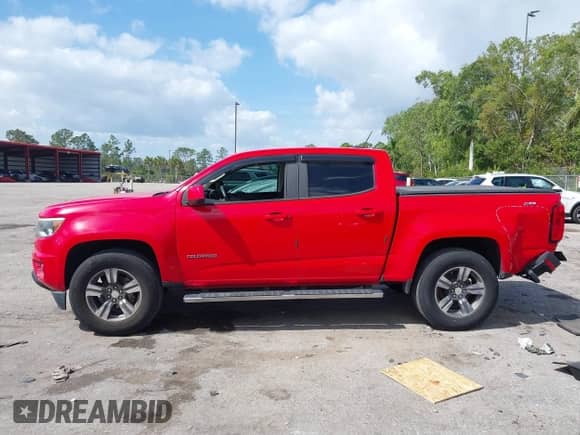 2017 Chevrolet Colorado 2WD WT with VIN 1GCGSBEA7H1312215, listed as a IAAI auction lot 41684590 with 97,512 mi miles and . Bid and sale history available at DreamBid. Image 14.