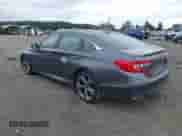 2018 Honda Accord Touring z VIN 1HGCV2F97JA031923, wystawiony jako IAAI lot #42509247 z przebiegiem 61 988 mil mil oraz . Historia ofert i sprzedaży dostępna na DreamBid. Obrazek 3.