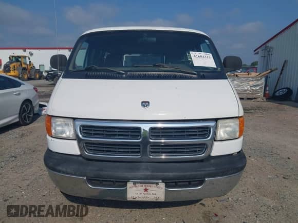 2000 Dodge Passenger with VIN 2B5WB35Z1YK130532, listed as a IAAI auction lot 42684313 with 162,109 mi miles and . Bid and sale history available at DreamBid. Image 12.