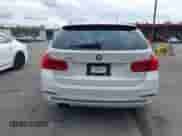 2016 BMW 3 Series 328i xDrive z VIN WBA8G5C58GK443267, wystawiony jako IAAI lot #41313601 z przebiegiem 74 974 mil mil oraz . Historia ofert i sprzedaży dostępna na DreamBid. Obrazek 17.