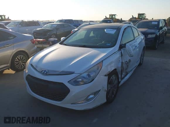 2015 Hyundai Sonata Limited with VIN KMHEC4A48FA124716, listed as a IAAI auction lot 43325497 with 112,665 mi miles and . Bid and sale history available at DreamBid. Image 2.
