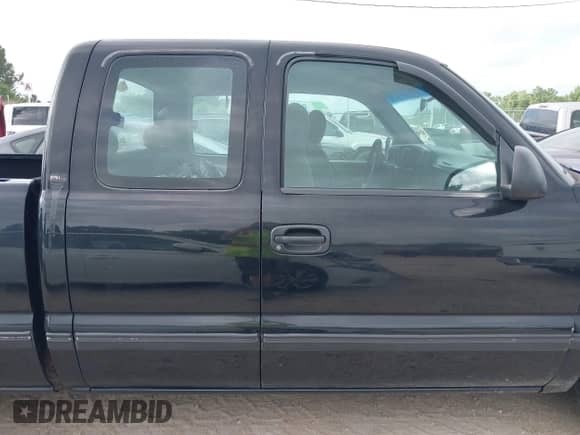 2000 GMC Sierra 1500 SLE with VIN 1GTEC19VXYZ207519, listed as a IAAI auction lot 42254501 with 191,431 mi miles and . Bid and sale history available at DreamBid. Image 14.