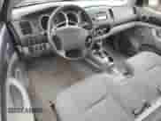 2007 Toyota Tacoma с VIN 5TENX22N07Z455902, выставлен на аукционе Copart как лот 81839225 с пробегом 251 623 миль миль и Списание • Salvage title. История ставок и продаж доступна на DreamBid. Изображение 8.