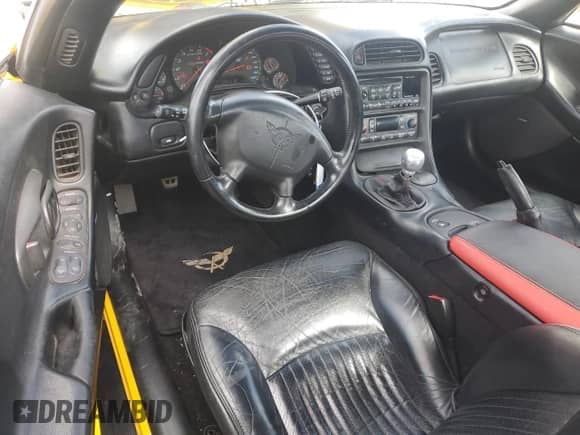 2001 Chevrolet Corvette Z06 with VIN 1G1YY12S215115471, listed as a Copart auction lot 55528665 with 69,805 mi miles and Salvage title. Bid and sale history available at DreamBid. Image 8.