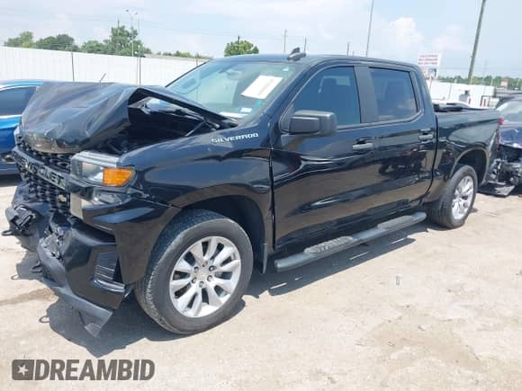 2020 Chevrolet Silverado 1500 Custom with VIN 3GCPWBEH8LG452916, listed as a IAAI auction lot 43028869 with 124,964 mi miles and . Bid and sale history available at DreamBid. Image 2.