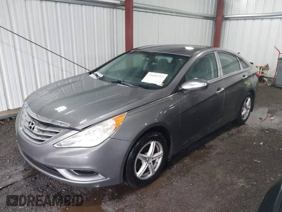 2011 Hyundai Sonata GLS with VIN 5NPEB4AC4BH160355, listed as a IAAI auction lot 41412393 with 136,545 mi miles and . Bid and sale history available at DreamBid. Image 2.