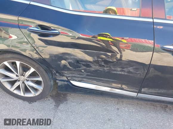 2016 Hyundai Azera с VIN KMHFG4JG1GA559713, выставлен на аукционе IAAI как лот 41898503 с пробегом 84 422 миль миль и . История ставок и продаж доступна на DreamBid. Изображение 6.